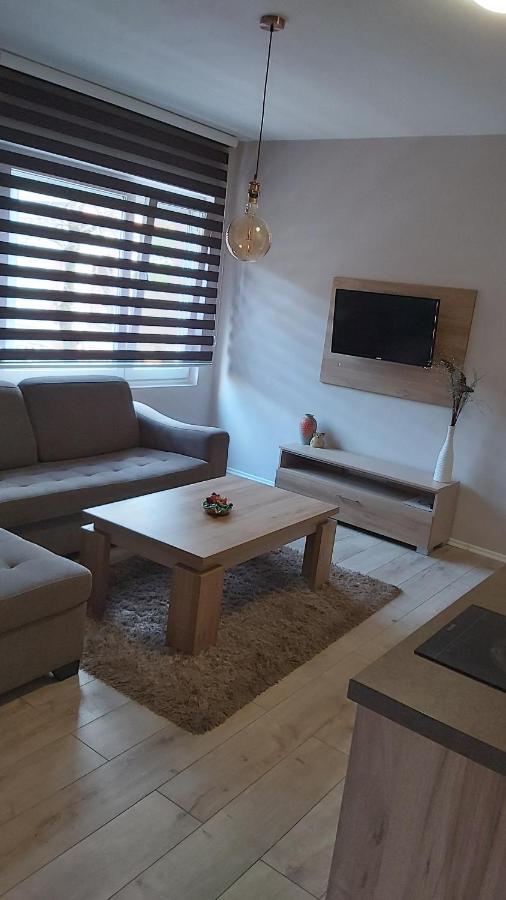 מוסטר Ozapartments מראה חיצוני תמונה