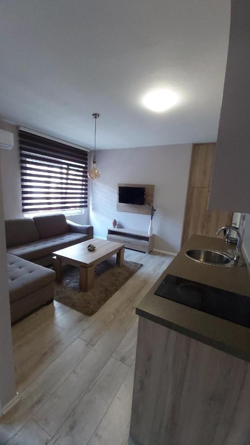 מוסטר Ozapartments מראה חיצוני תמונה