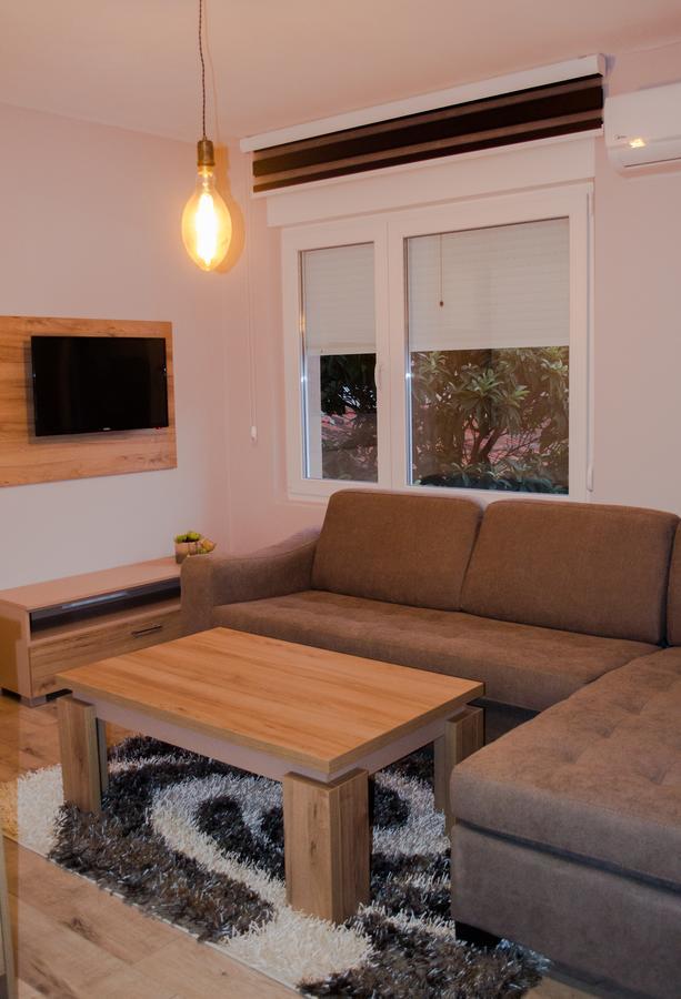 מוסטר Ozapartments מראה חיצוני תמונה