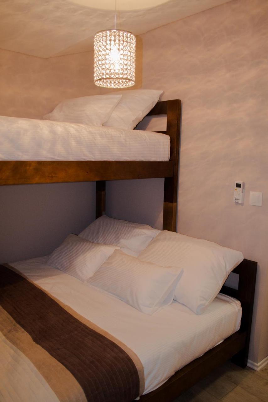 מוסטר Ozapartments מראה חיצוני תמונה