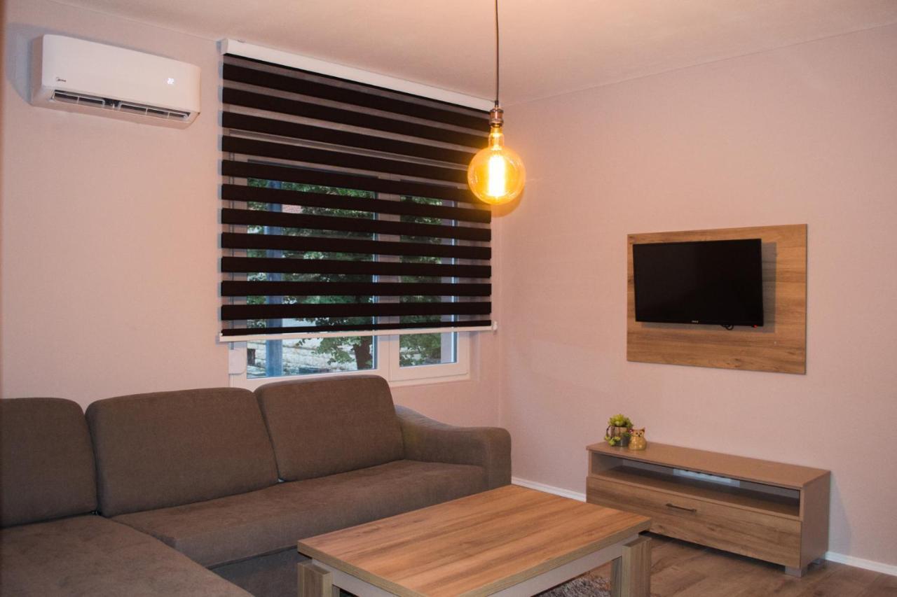 מוסטר Ozapartments מראה חיצוני תמונה